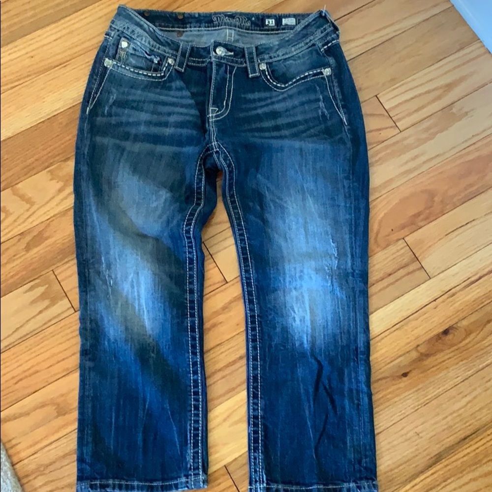 Miss Me Capri size 31